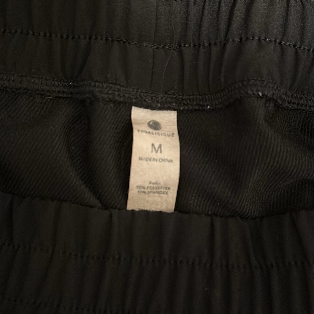 Yogalicious black womens joggers - Picture 3 of 3